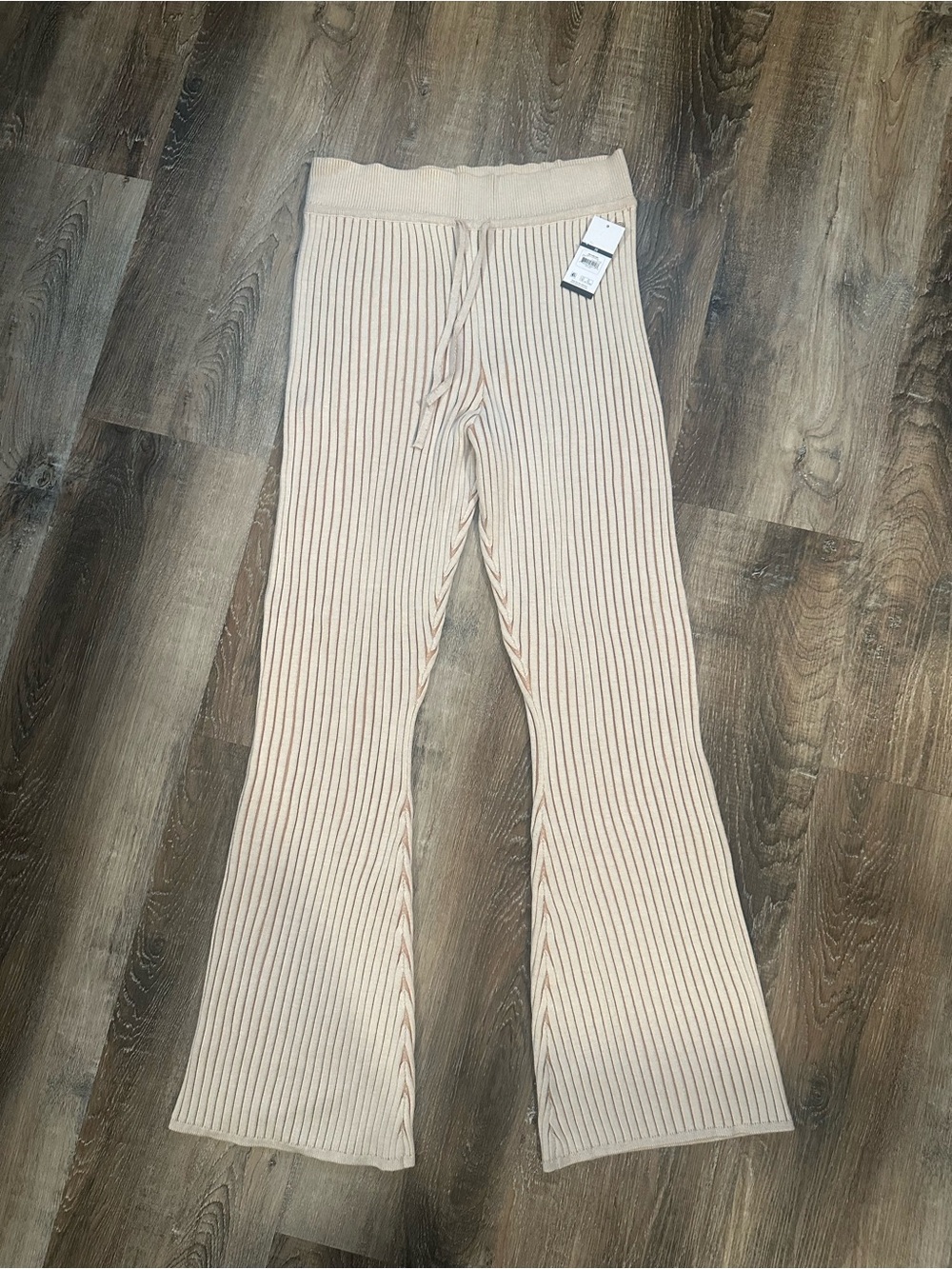 Sofia Vergara Beige Ribbed Knit Wide-Leg Pants